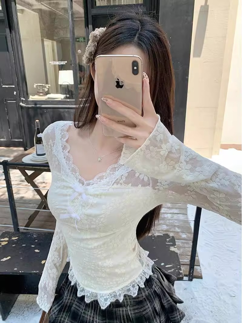 Pure Desire T-Shirt mit Spitze – Resin Vat Bewertung und Preis
